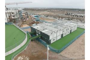 Campus universitario en crecimiento: aulas modulares para ampliar espacio sin parar la actividad